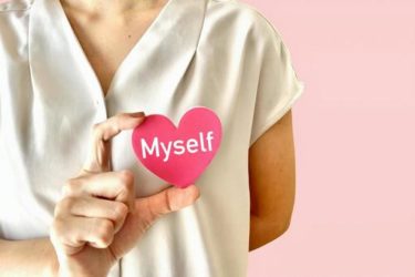 自分の雰囲気を変えたくなった時の4つのスピリチュアルな意味とは？