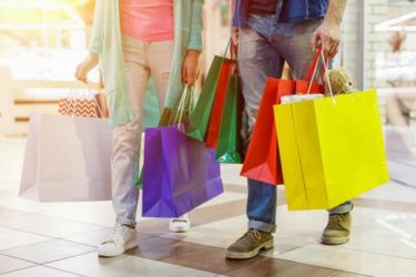 大きな買い物の4つのスピリチュアルな意味とは？